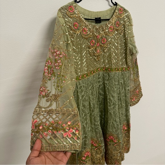 Sage Green and Gold Three-Piece Salwar Kameez | Floral Embroidered  Size Large - Picture 7 of 11